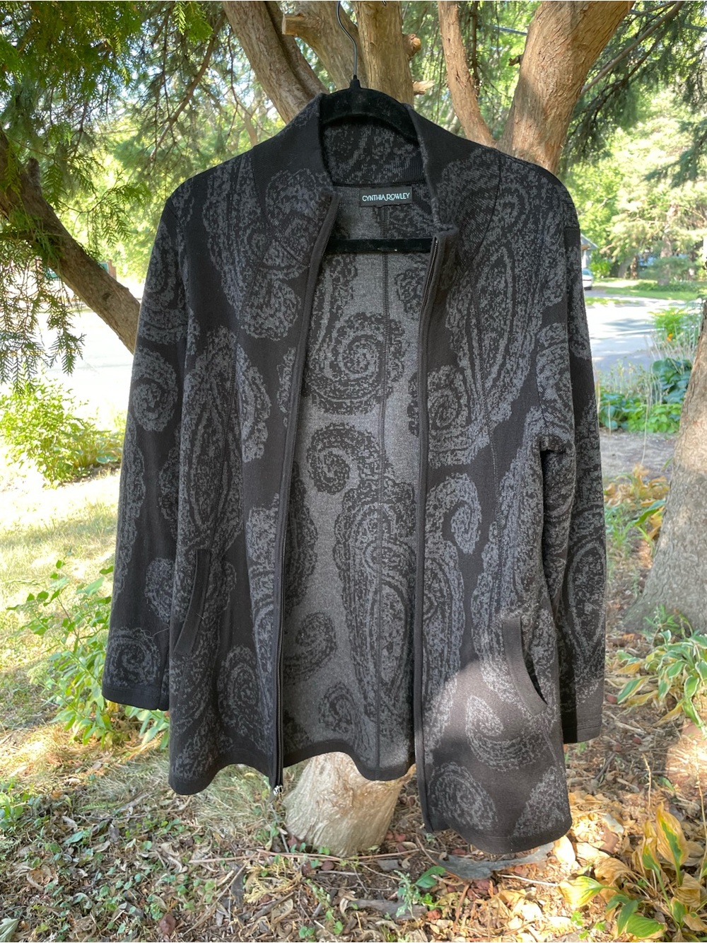 Cynthia Rowley Black and Gray Paisley Zip Cardigan